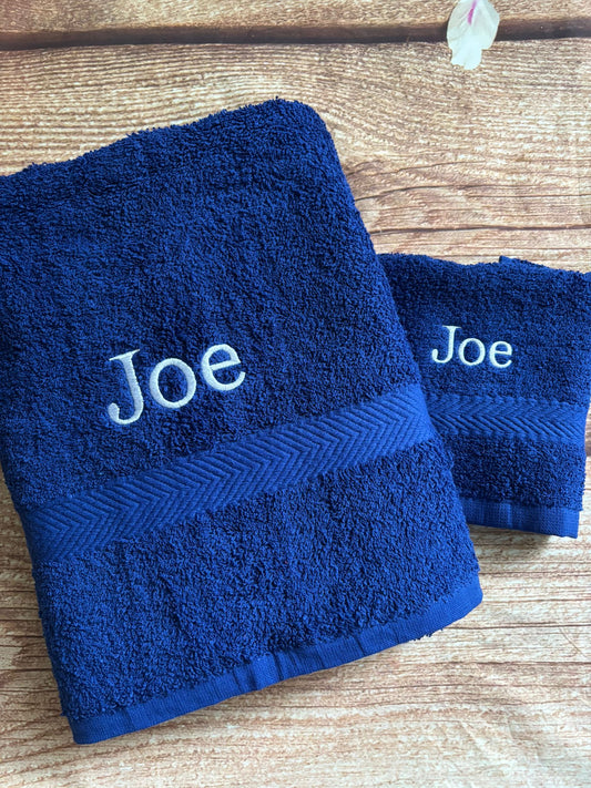 Embroidered personalised bath towel and flannel set